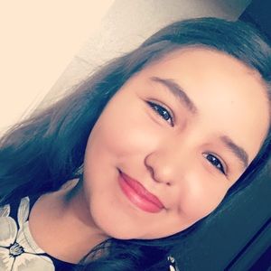 Meet your Posher, Lizbeth